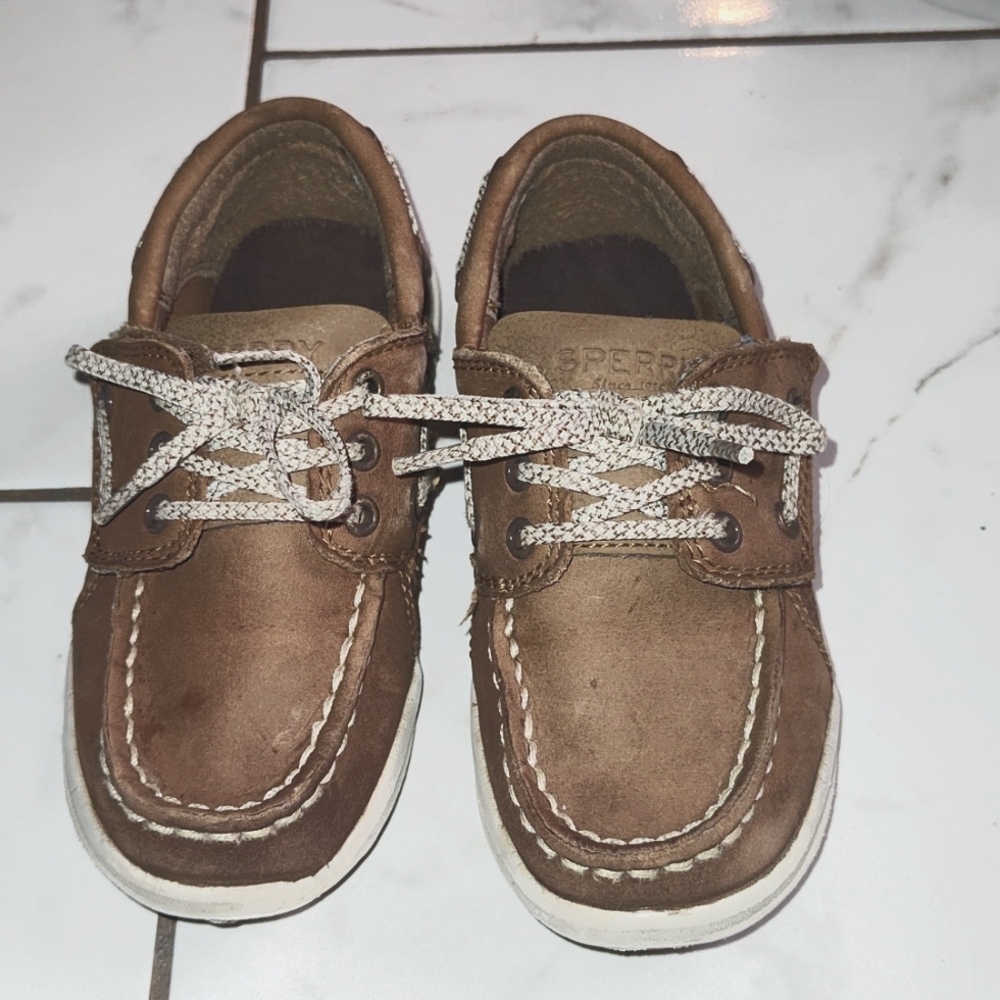 Sperry Leather Tan Boat Shoes Velcro